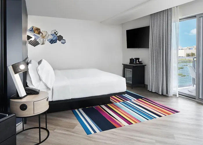 Hotel Aloft By Marriott Ocean