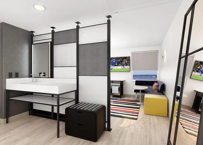 Aloft By Marriott Ocean Hotel 3*