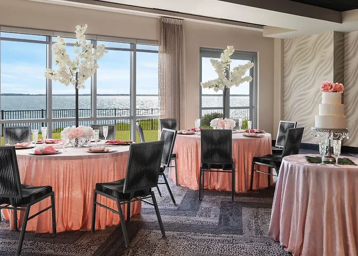 Hotel Aloft By Marriott Ocean 3*